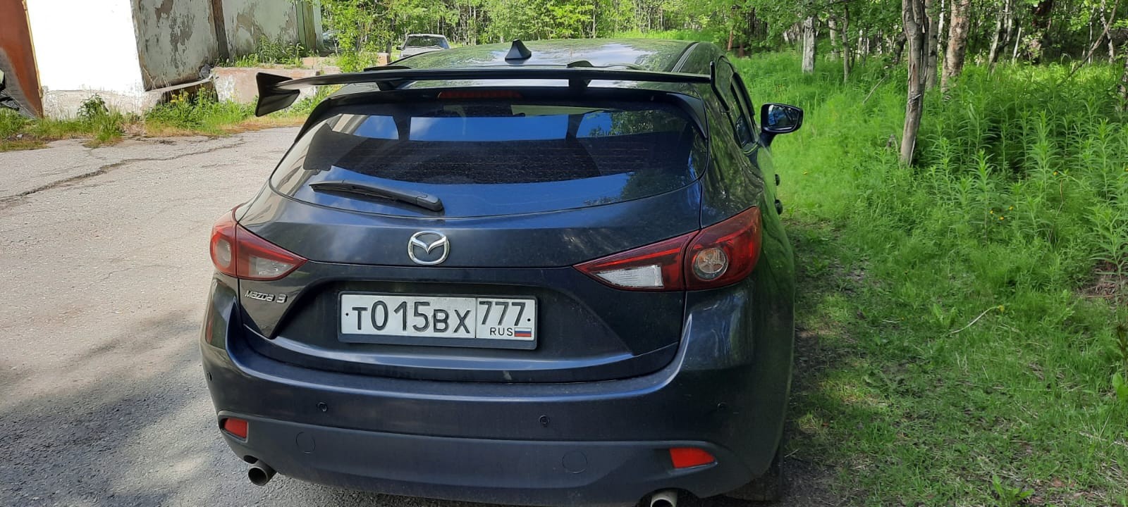Легковой автомобиль Mazda 3, 2014 г.в., VIN JMZBM44Z231139728. Цвет черный, пробег по спидометру 686