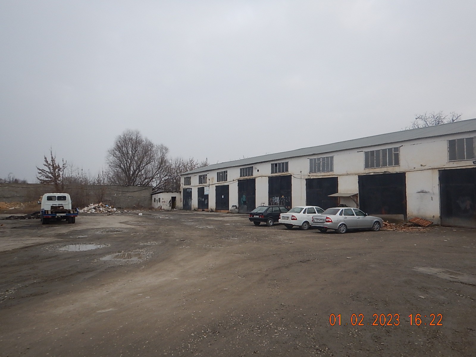 Нежилое здание гаража, общей площадью 1 148 кв.м., кадастровый номер 20:17:0000000:11413, расположен