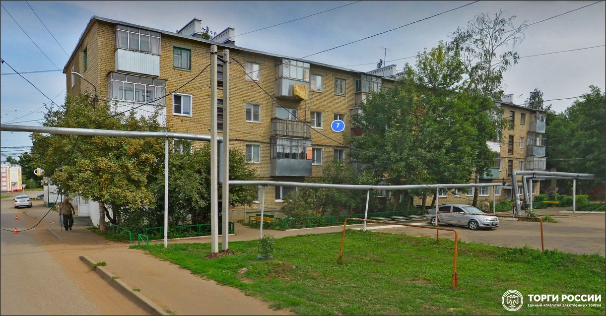 1/2  доля в праве общей долевой собственности на жилое помещение (квартира) площадью 43,00 кв.м., ка