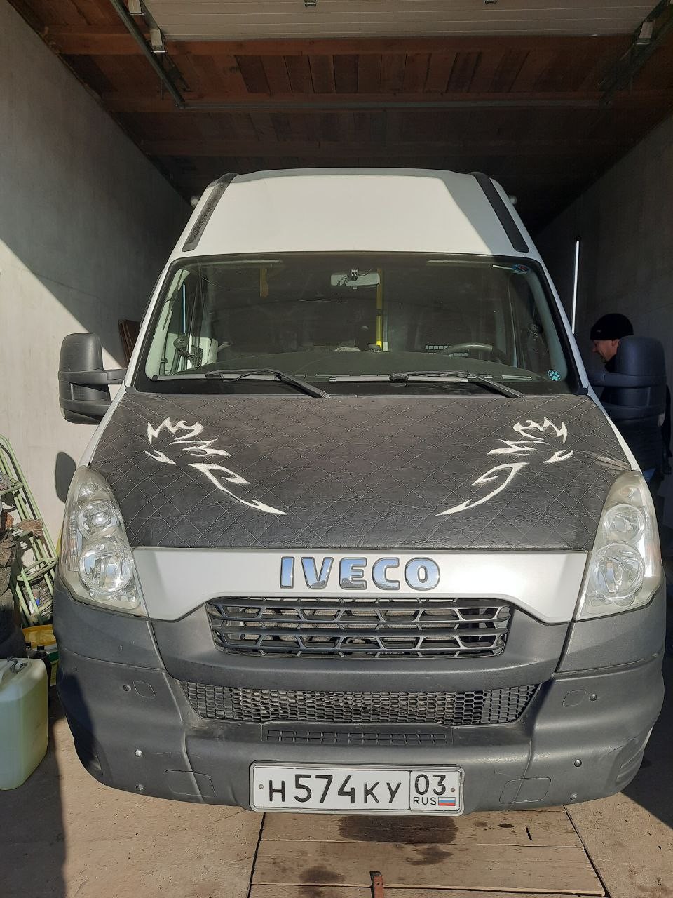 Транспортное средство Iveco Daily, 2013 года выпуска, государственный номер Н574КУ03, идентификацион