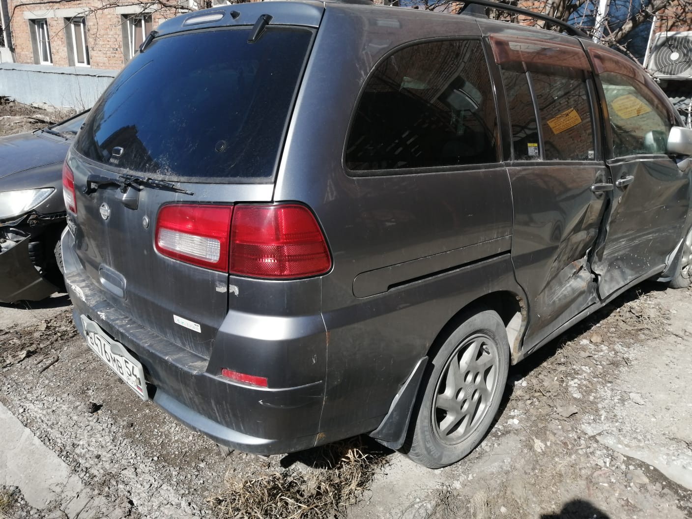 Автомобиль NISSAN LIBERTY, 2000 г.в., г/н В476МВ54, номер кузова: PM12-174868, цвет серый (залог) Те