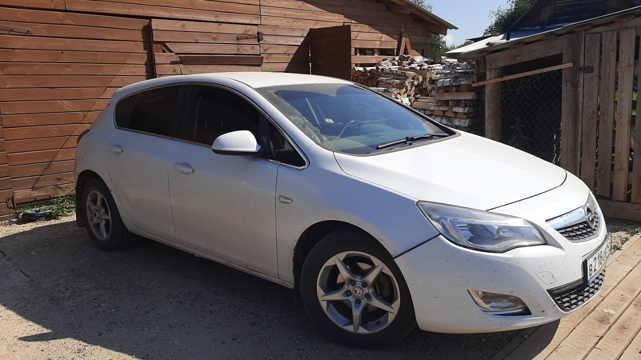 Лот № 101/16 – Автомобиль Opel Astra, (повторно) легковой (хэтчбек), 2012 г.в.; г/н В218ОВ43; VIN XU